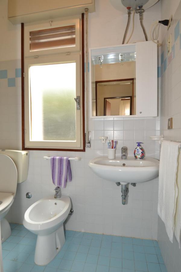 Park Apartment Бибионе Екстериор снимка