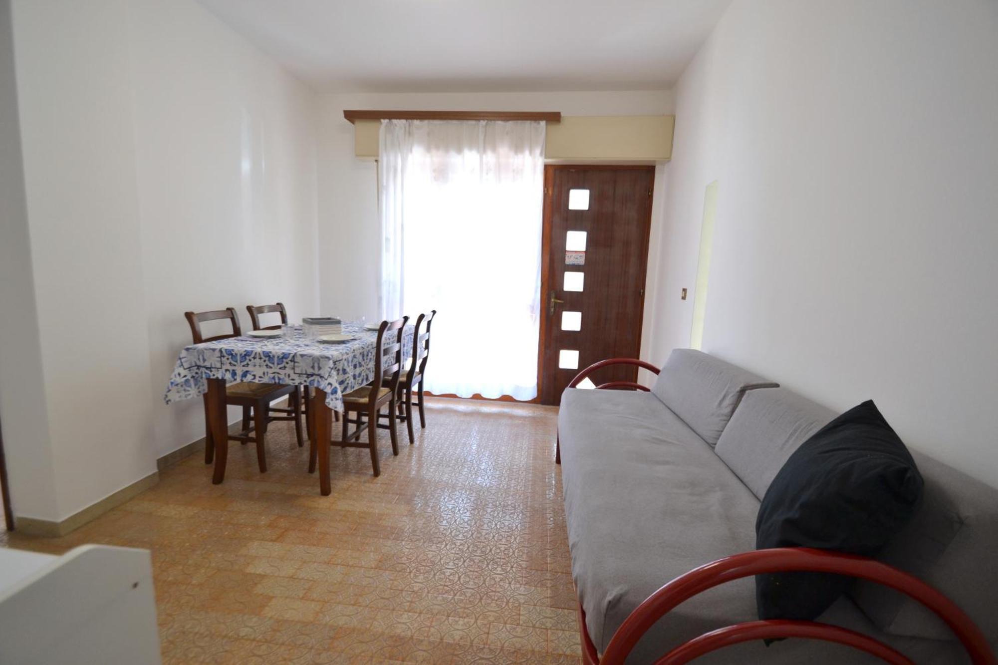 Park Apartment Бибионе Екстериор снимка