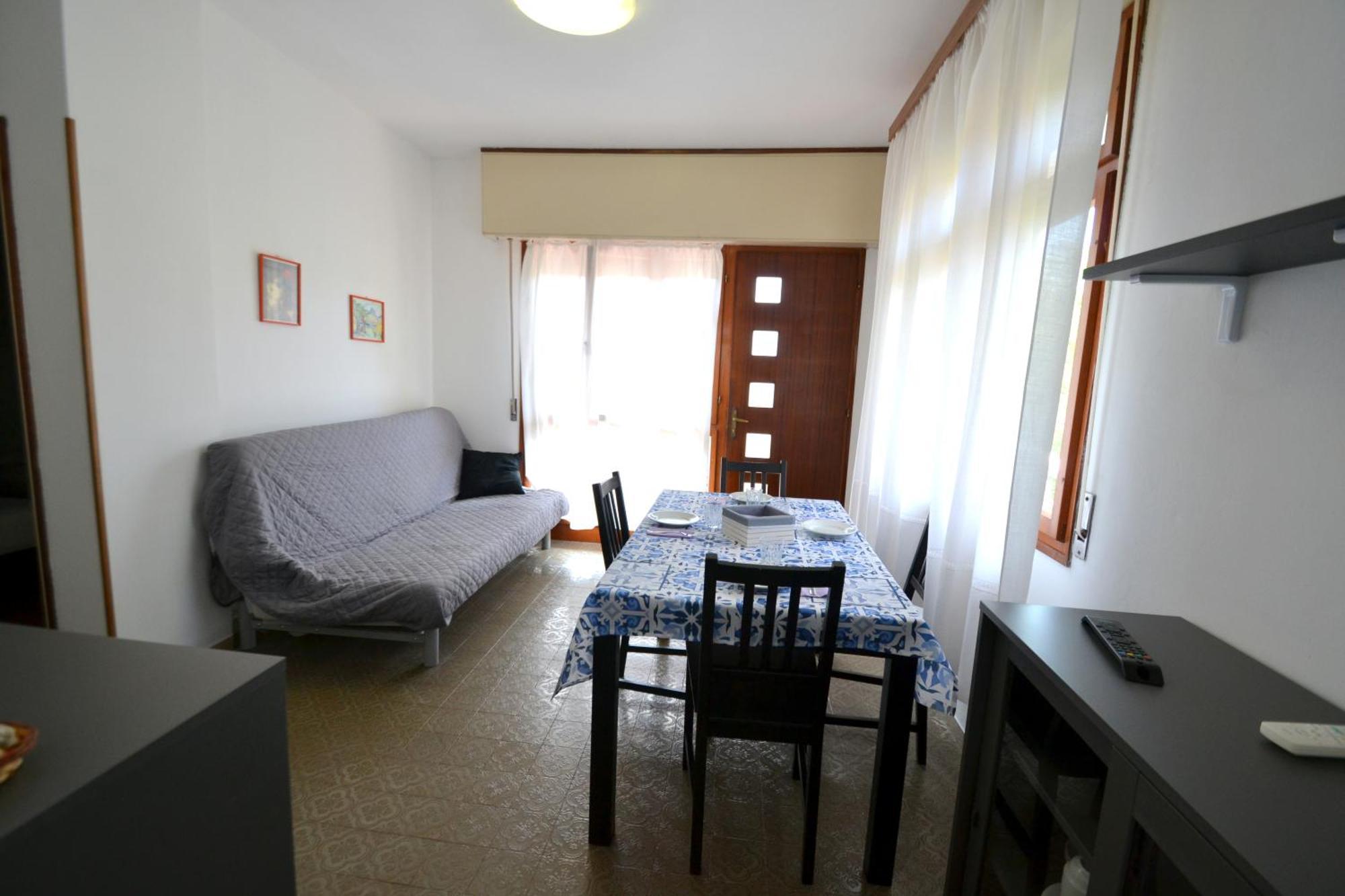Park Apartment Бибионе Екстериор снимка